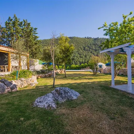 Kinali - Tradational Greek In Kayakoy * Φετιγιέ